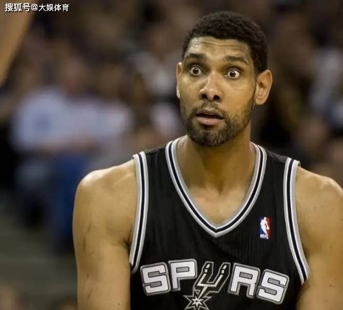 离与造犯规 离与造犯规